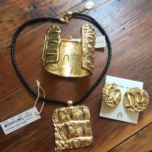Etienne Aigner Jewelry Set